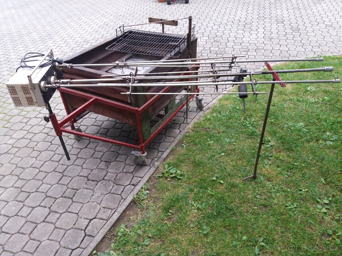 Multifunkční gril
