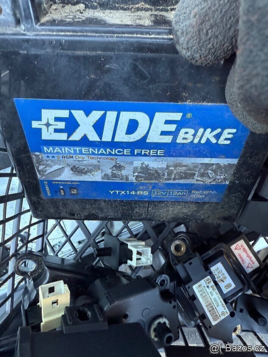 Startovací baterie Exide / druhá baterie Mercedes Bmw