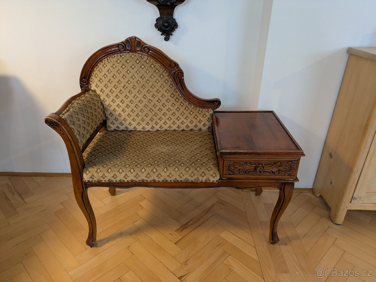 Sofa polstrovaná
