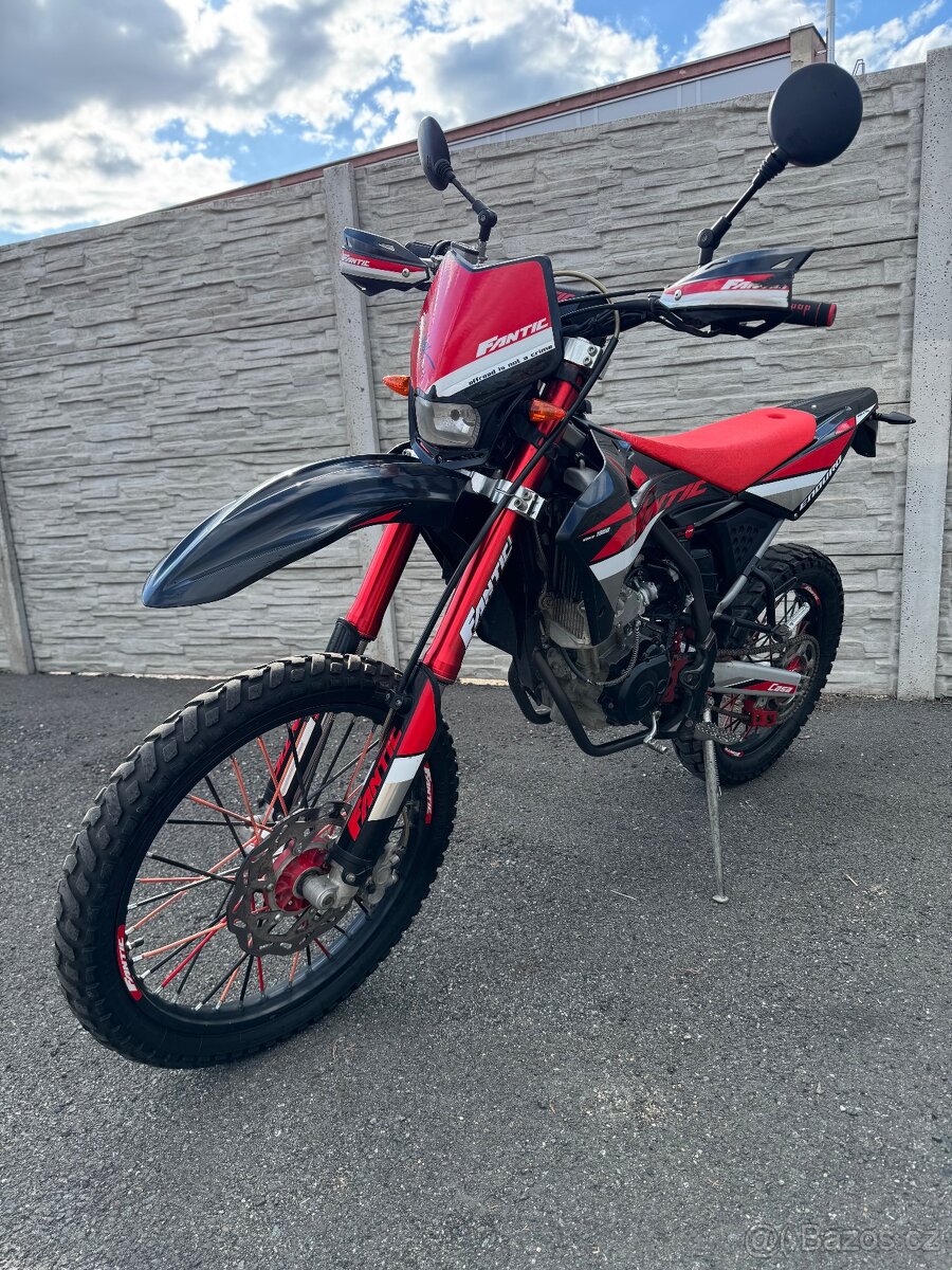 FANTIC CASA 125