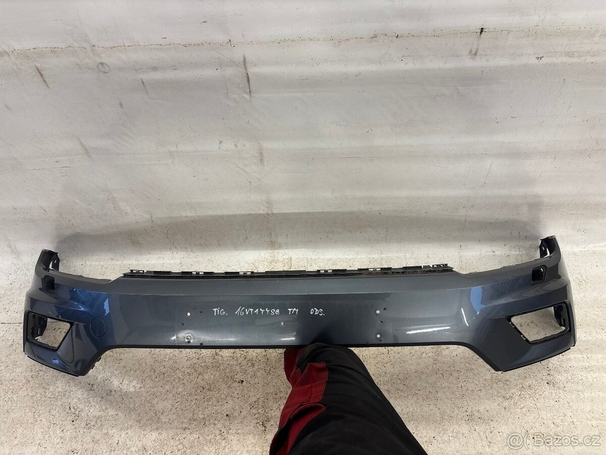 Přední nárazník VW Tiguan tmavě šedá