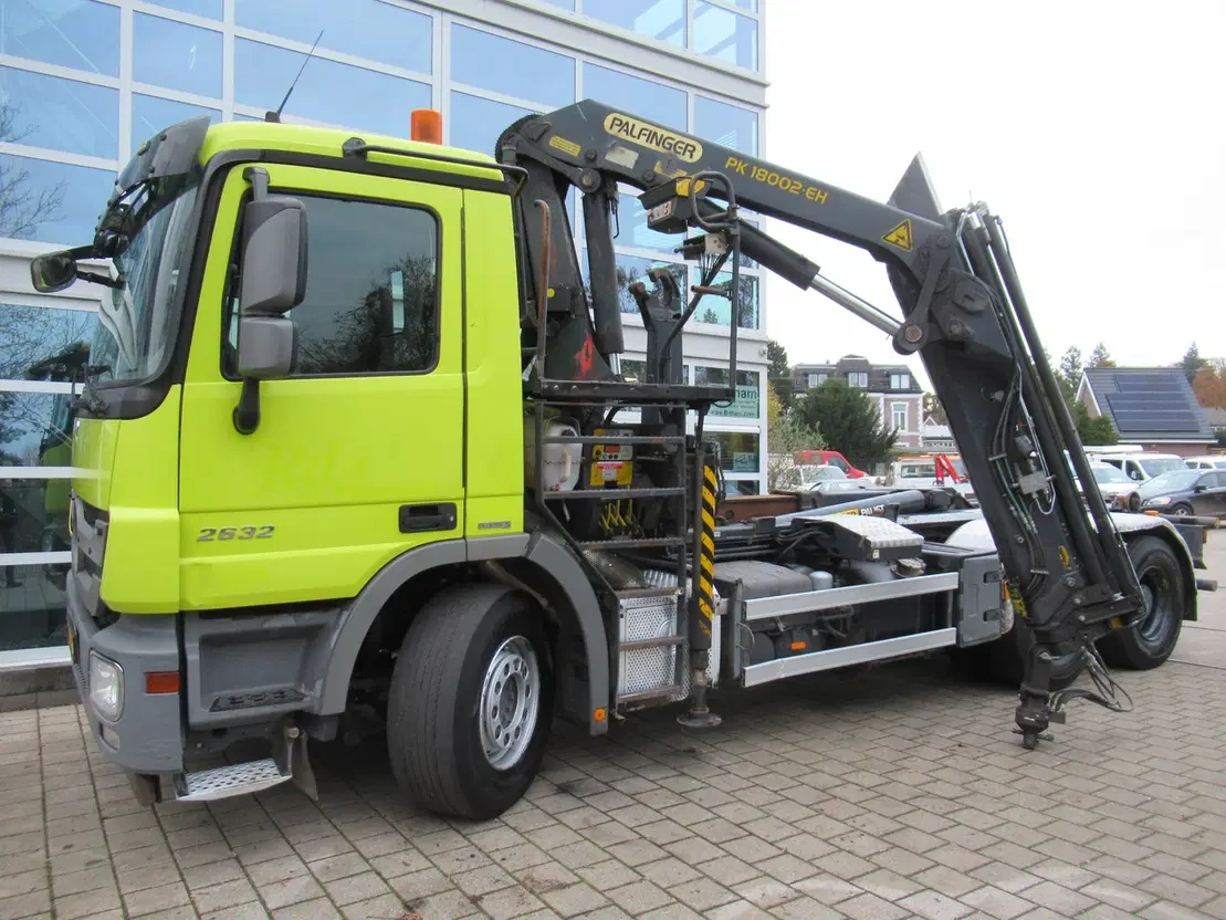 Mercedes-Benz ACTROS 2632/6X4/Nosič kontejnerů/Jeřáb/