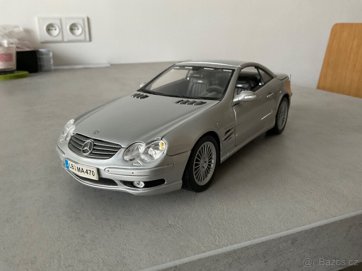 Model Mercedes Benz SL 55AMG 1:18