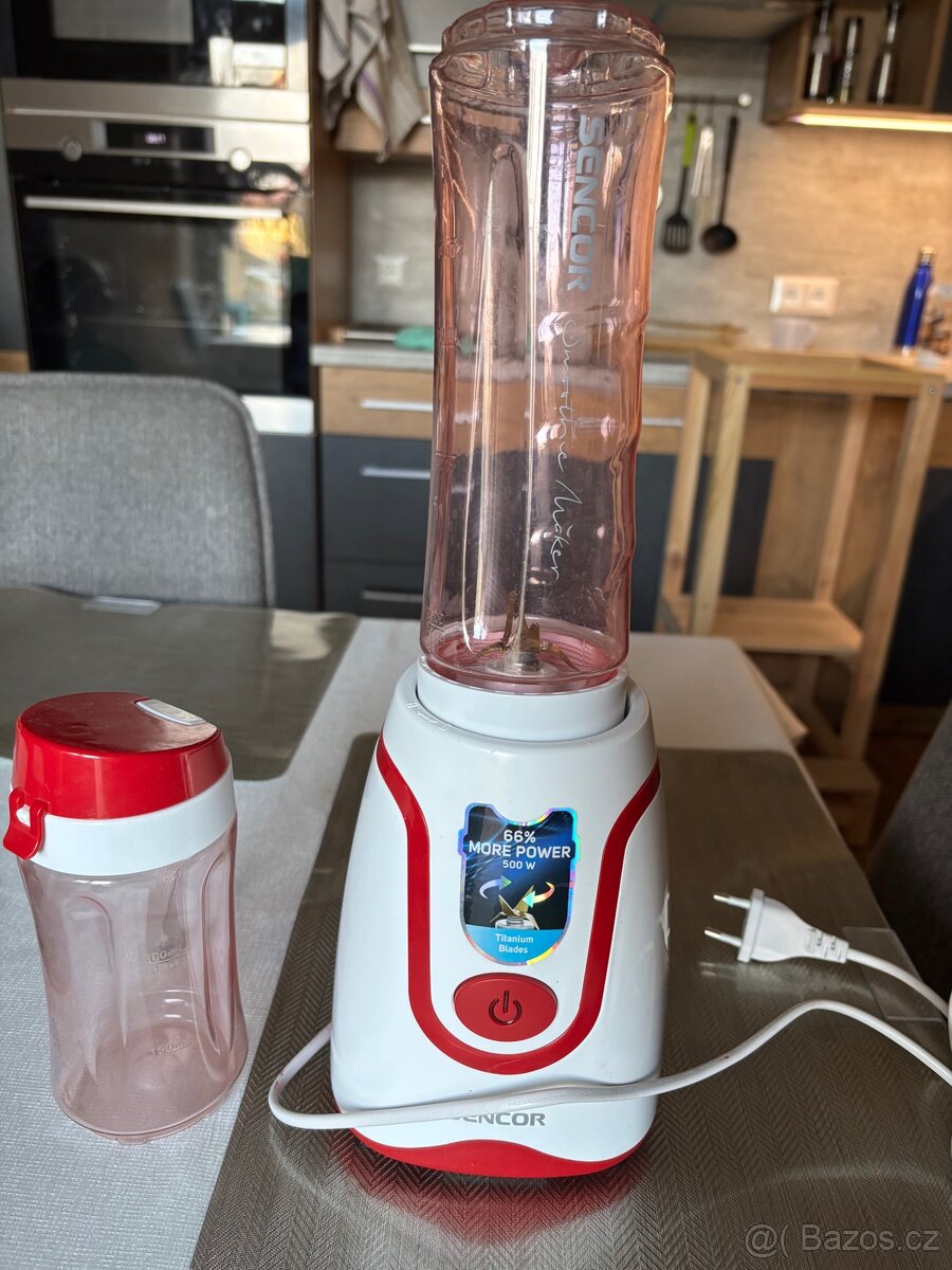 Smoothie mixér