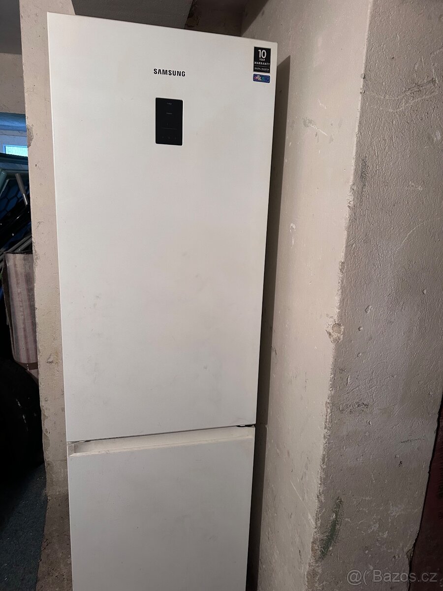 Lednice Samsung RB36T675CWW/EF