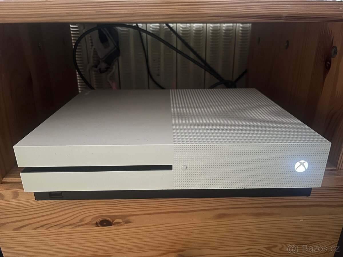 xBox One S 500 GB