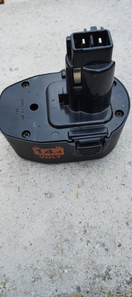 Koupím baterií Black & Decker