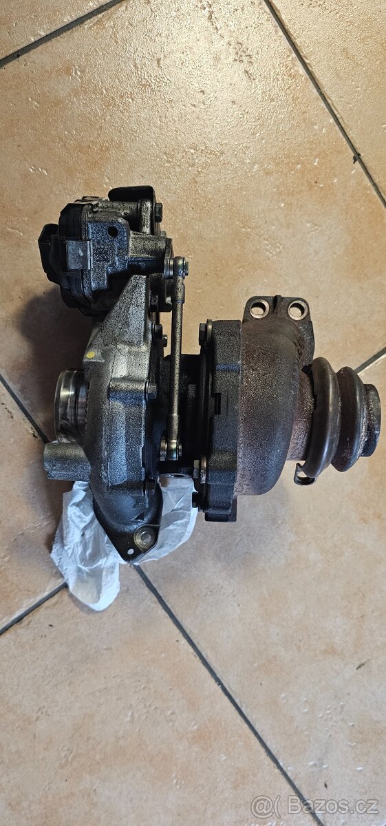 FORD TRANZIT CONNECT TURBO
