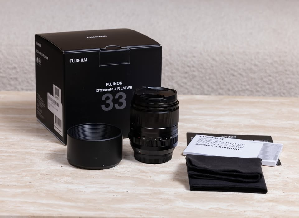 FUJIFILM XF 33mm f/1.4 R LM WR