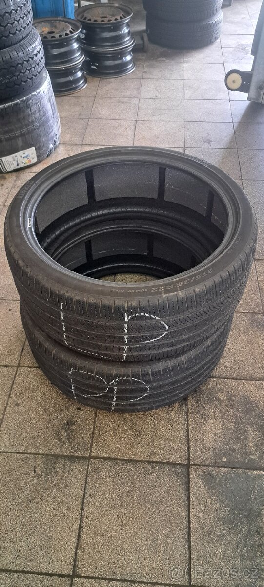 Celoroční pneu 275/35 R22 Pirelli