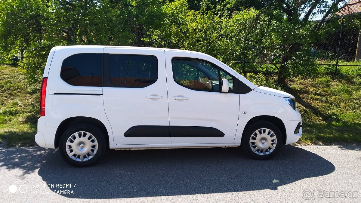 Prodám Opel Combo, pravidelně servisovaný, r.v.2020
