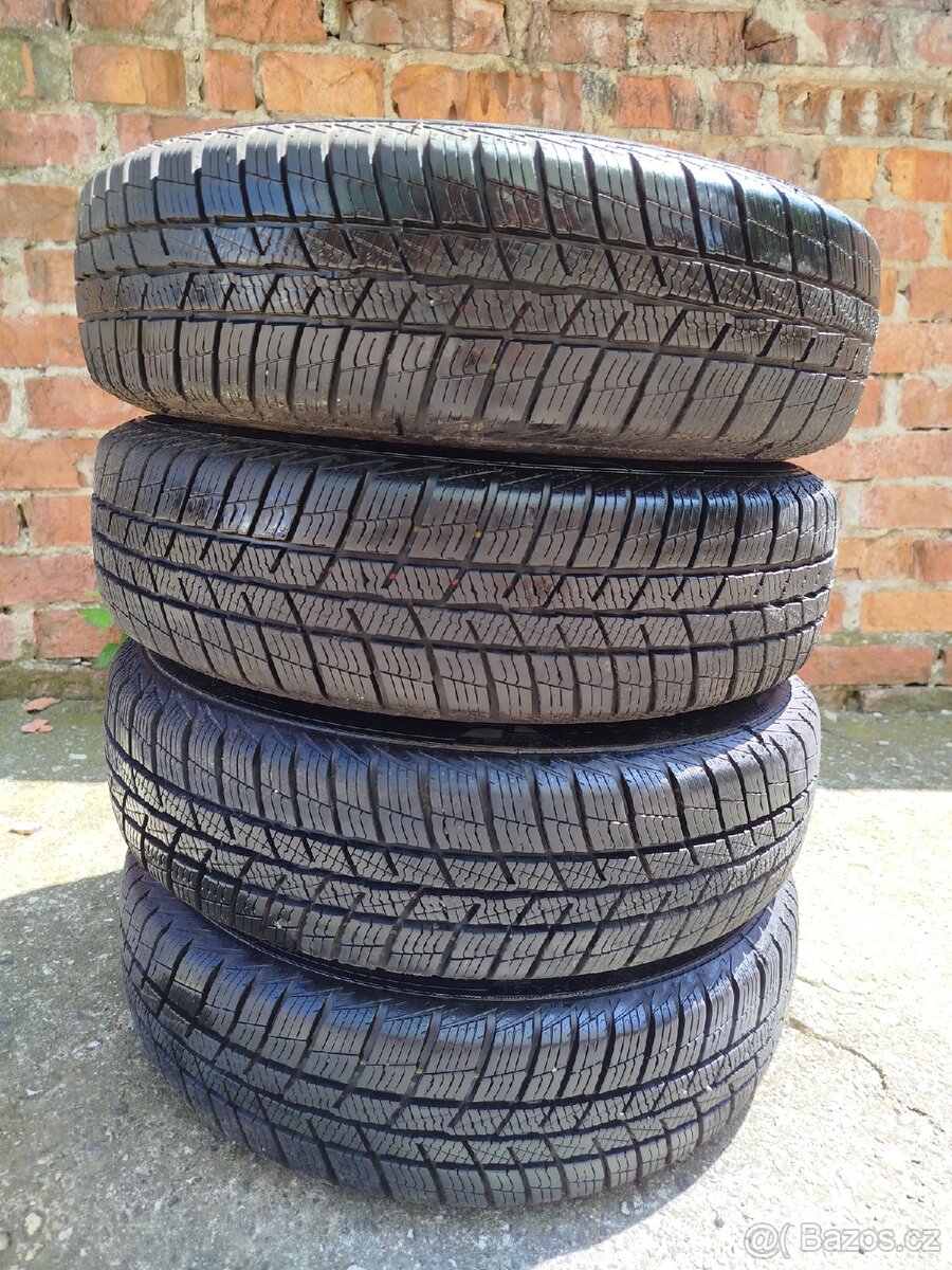 Pneu Zimní 145/70 R13