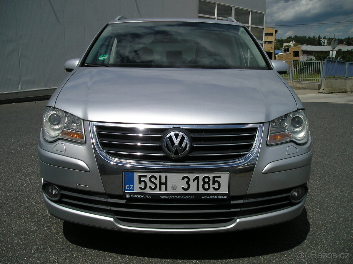 VW TOURAN 1.4 TSi 103KW RV-2009-KLIMA