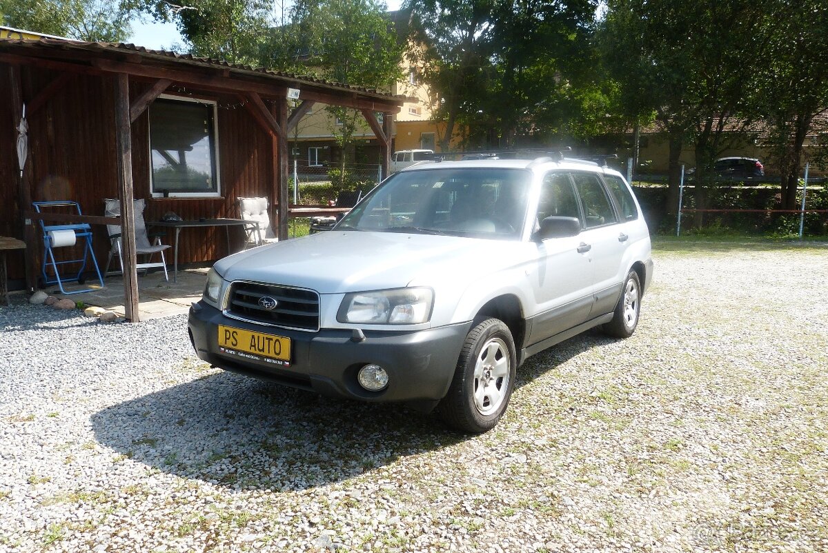 Subaru Forester 2.0i 92kw 4x4 benzín manuál