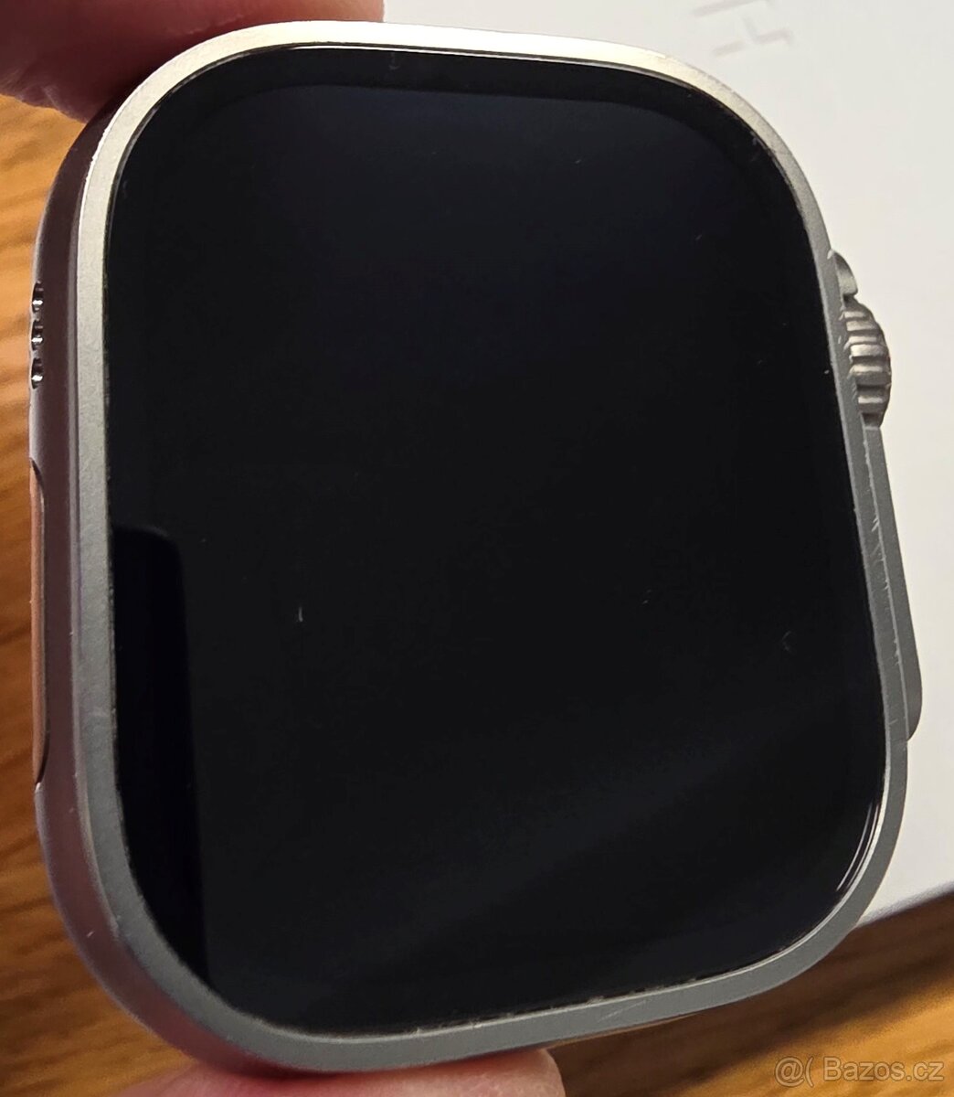 Apple Watch Ultra 2 49mm přírodní titan