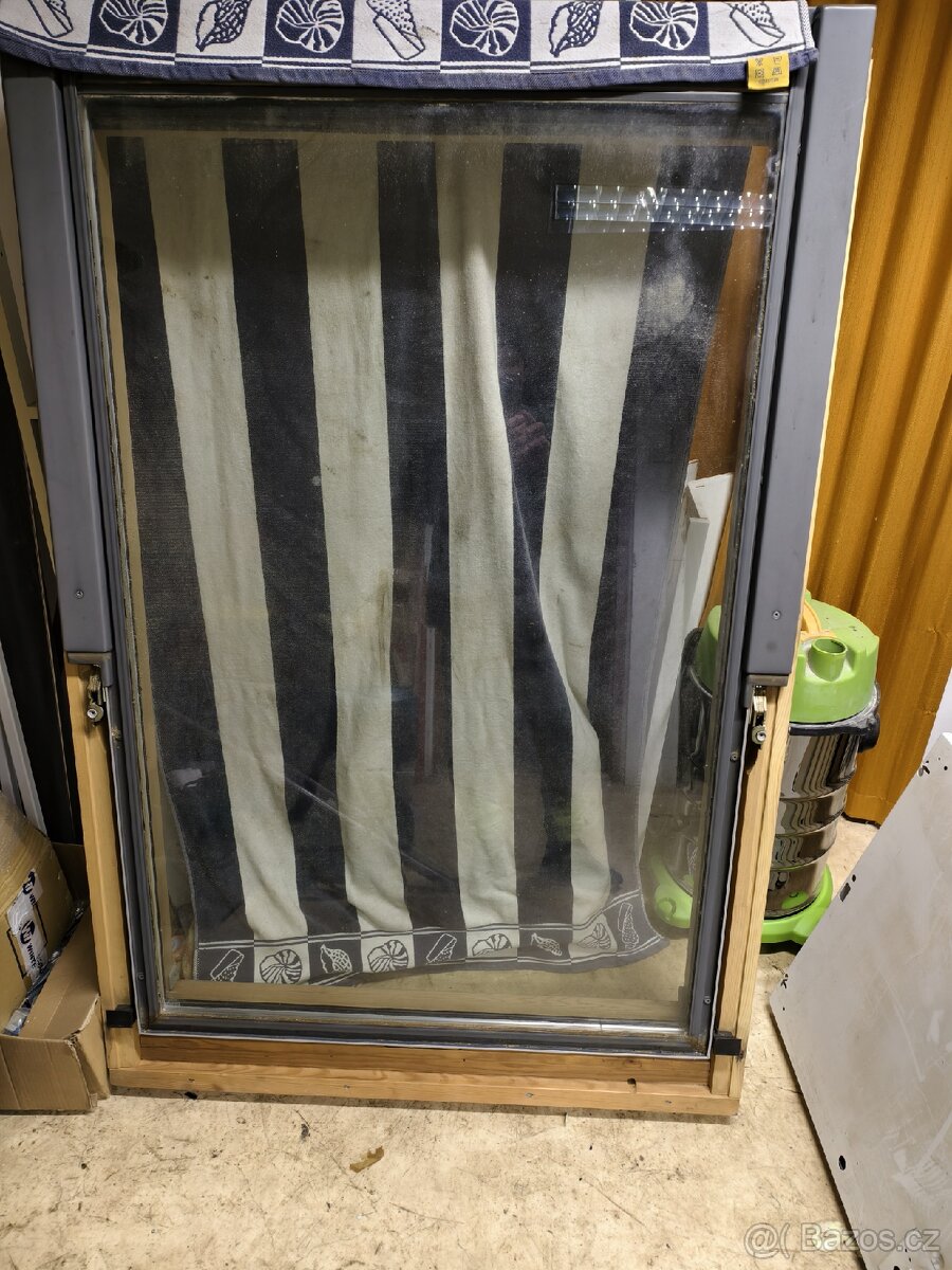 Střešní okno Velux