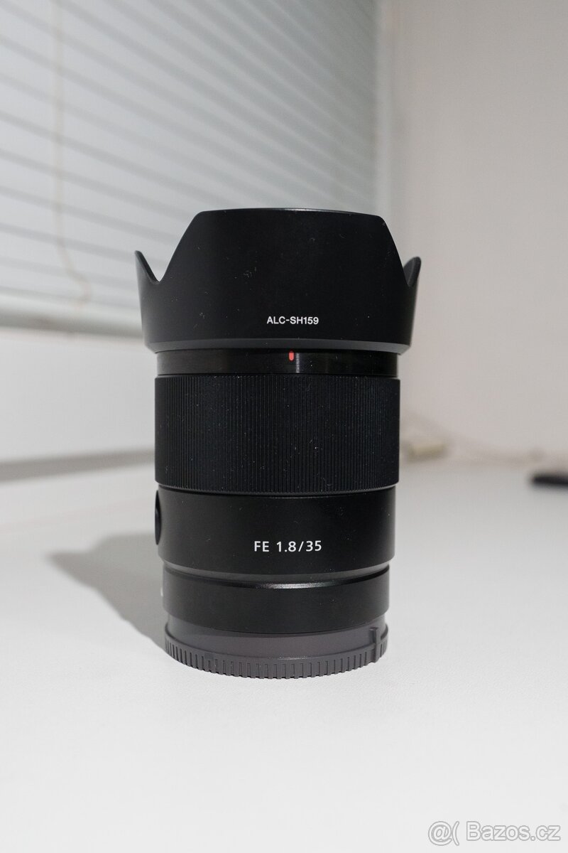 Sony FE 35 mm f/1,8 - Výborném stavu