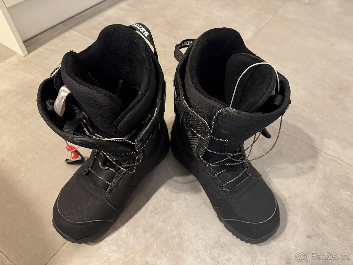 Snowboardové boty Burton, vel. 44 (ideální pro nohu 42-43),