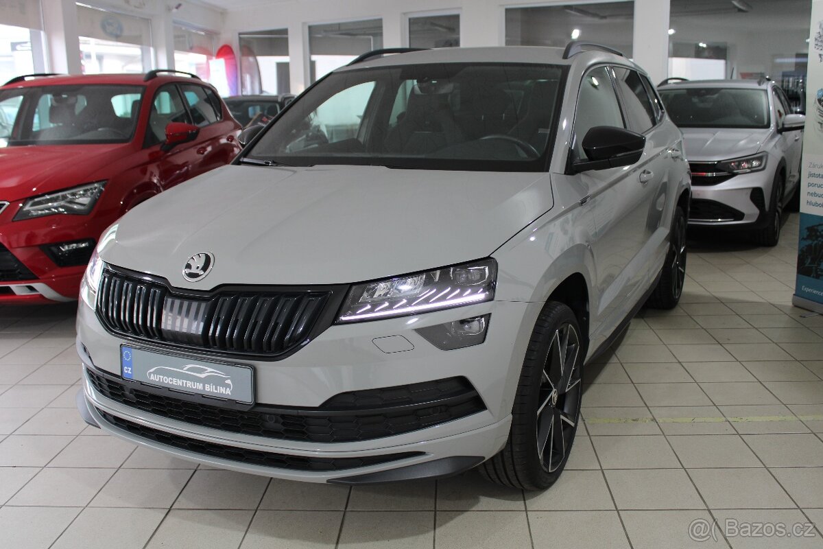 Škoda Karoq SPORTLINE 1.5TSi 110kW,LED,Virtuál,2022,Záruka