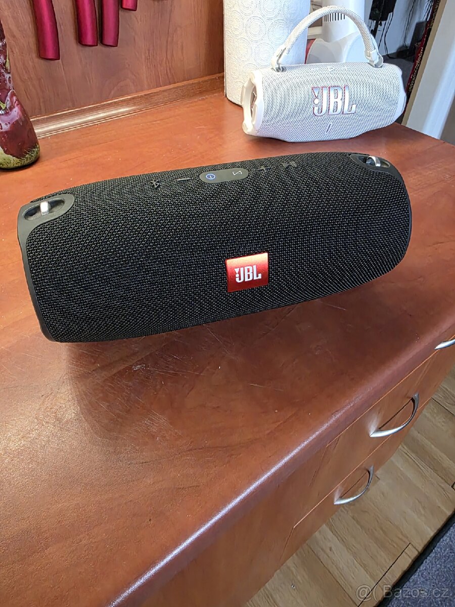 JBL Extreme