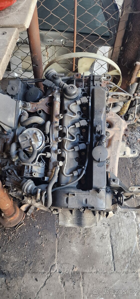 Sprinter 2.2 motor na díly 651 biturbo 2013