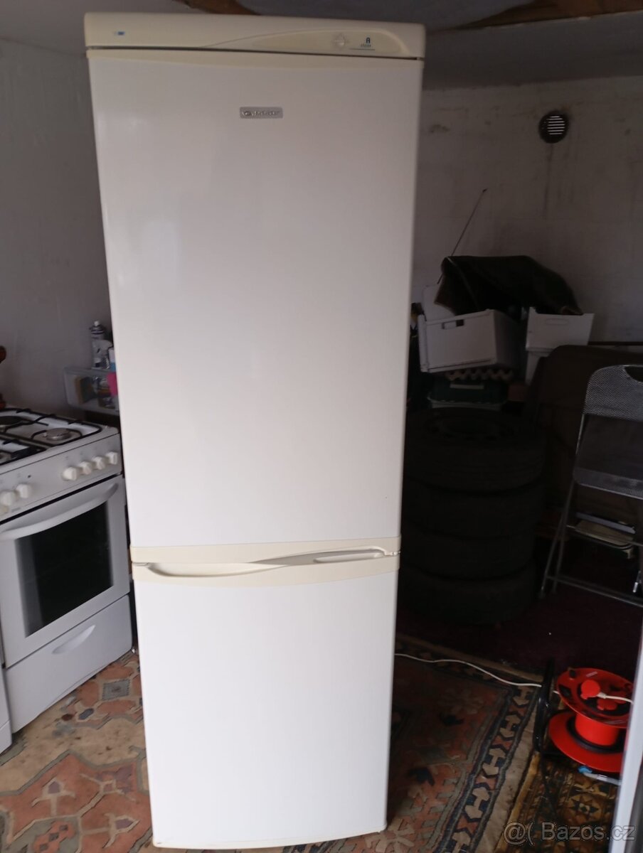 ⭐ Lednice Polar CZE346A – 100% funkční, vyčištěná