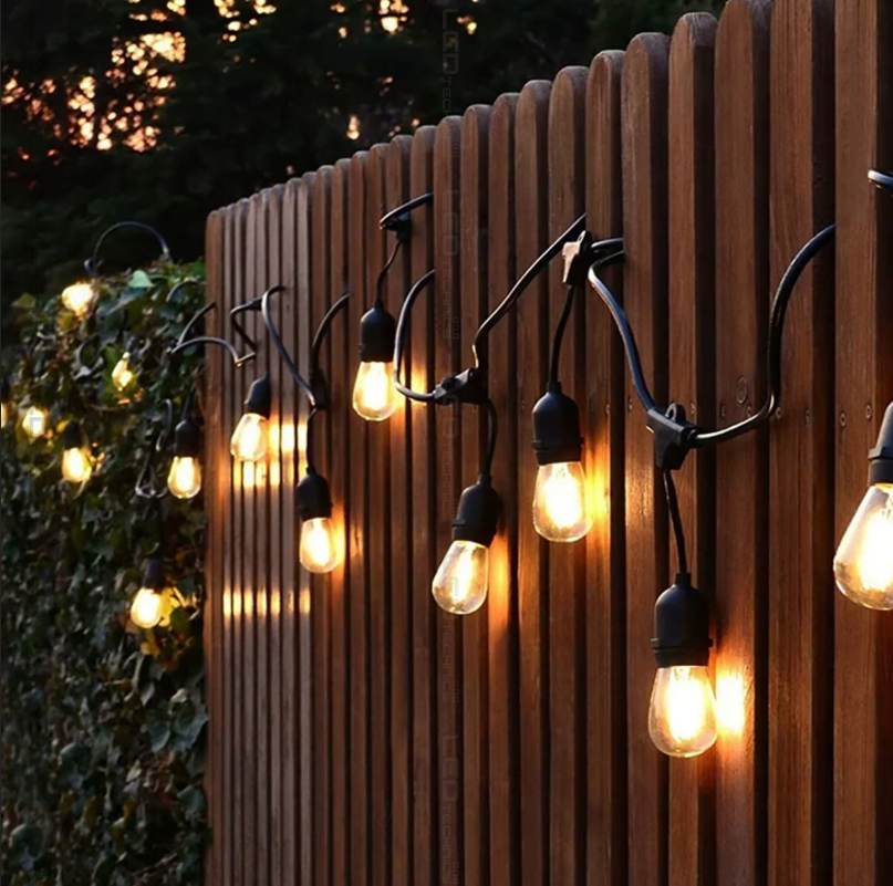 Girlanda - venkovní/vnitřní svítící dekorační řetěz 15m