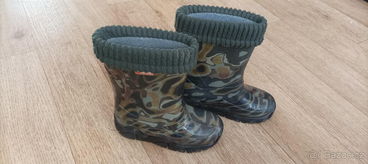 Dětské maskáčové holínky , zateplené