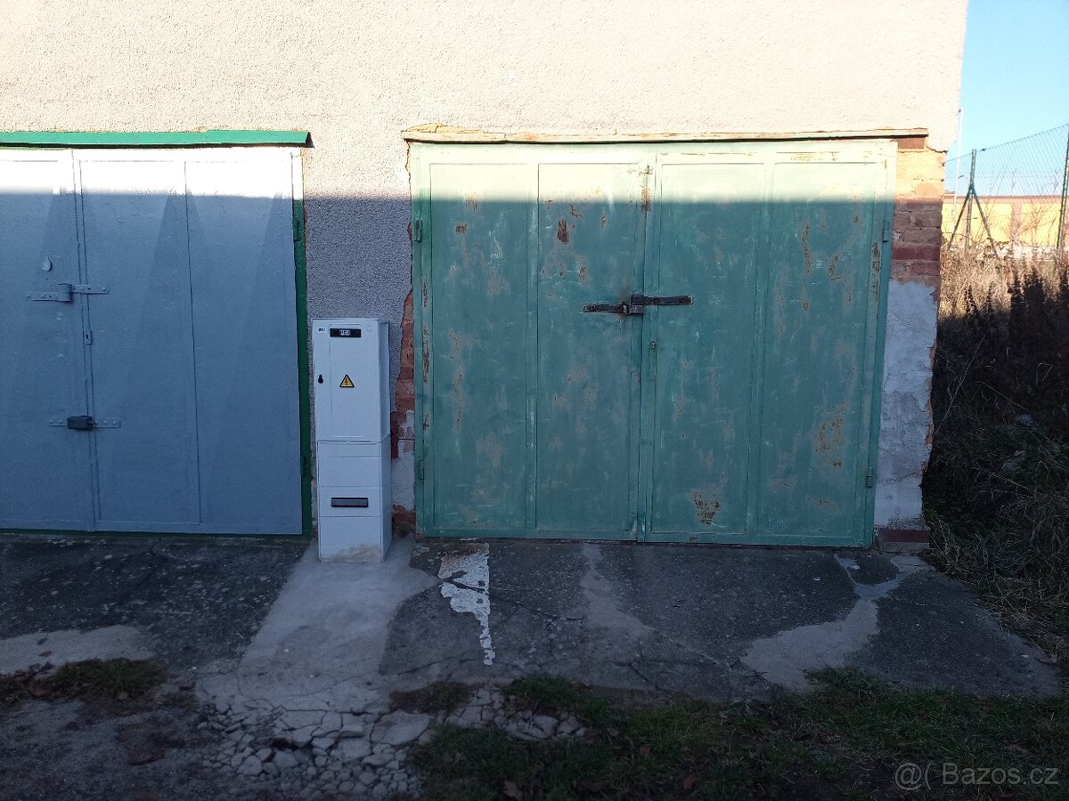 Pronájem garáže na Borech