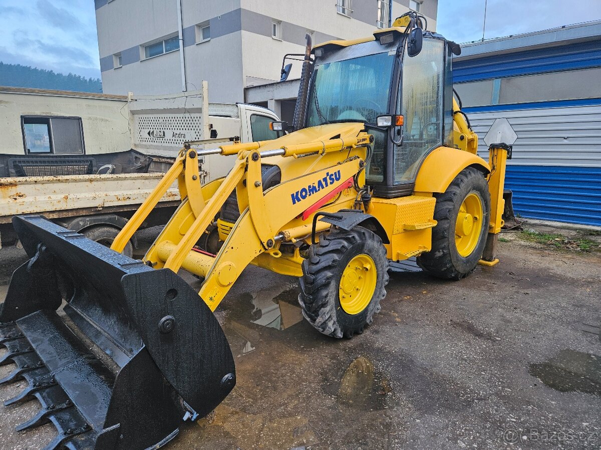 Traktorbáger Komatsu WB93 R