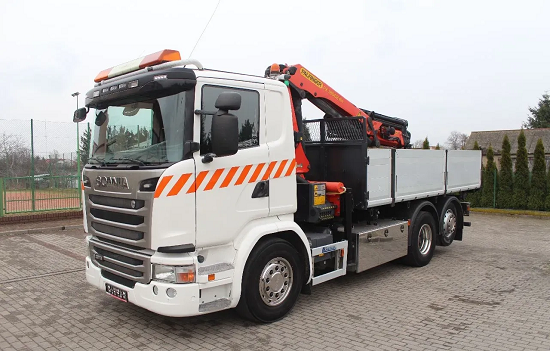 Scania G370 6x2 - sklápěč s hydraulickou rukou Palfinger