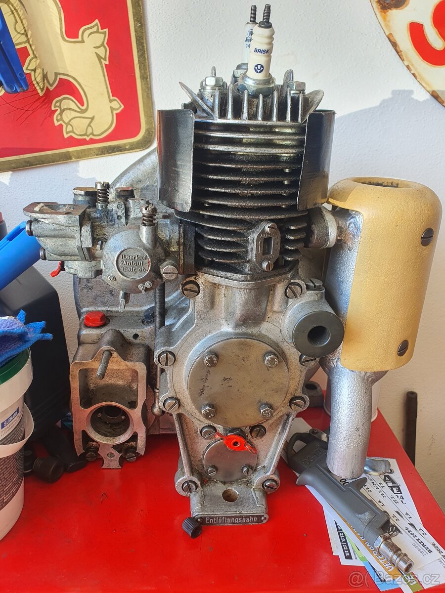 Historický motor