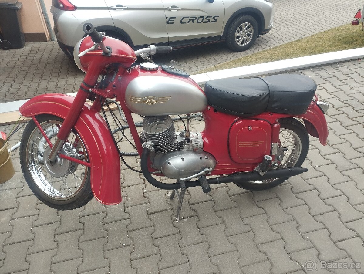 Jawa ČZ 175/563