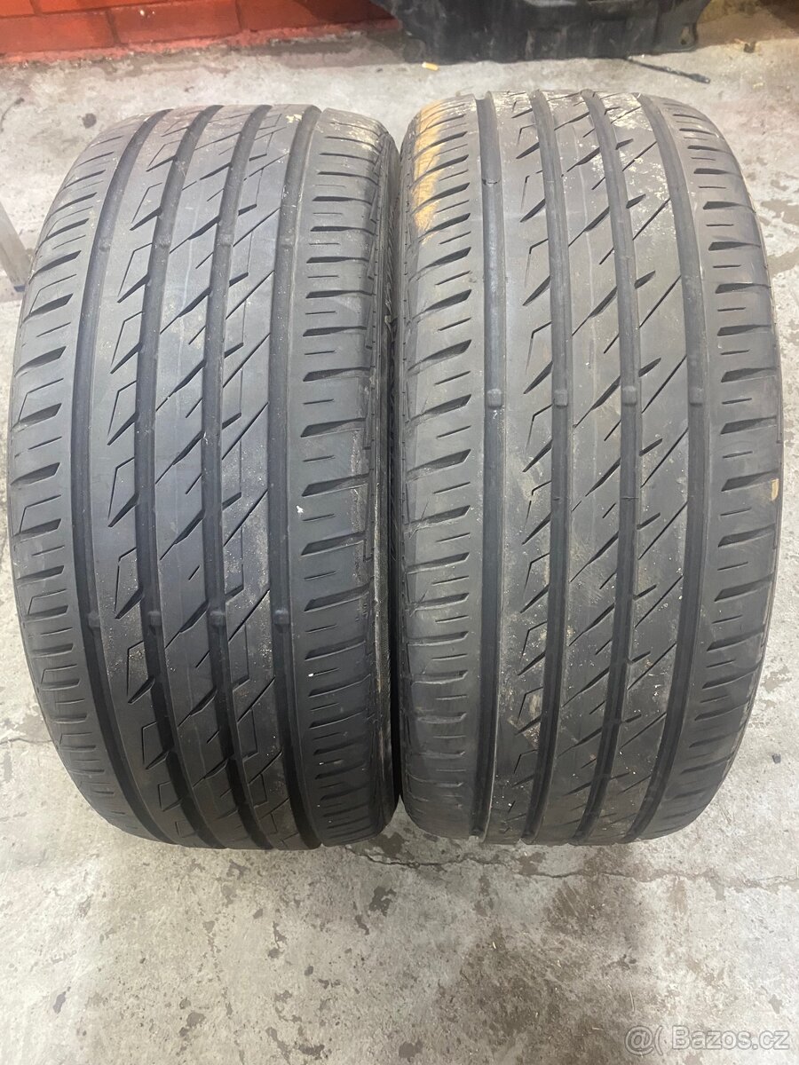 225/45R18 1000Kč