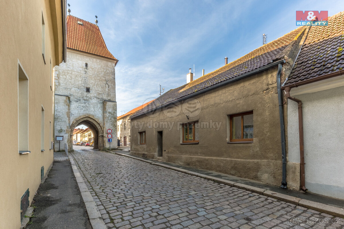 Prodej rodinného domu, 129 m², Kouřim, ul. Pražská