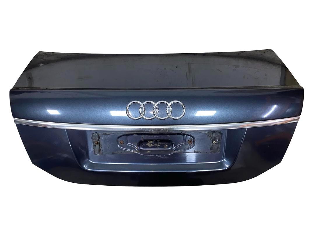 Páté dveře šedá metalíza LZ7Q Audi A6 C6 4F sedan r.v. 2006