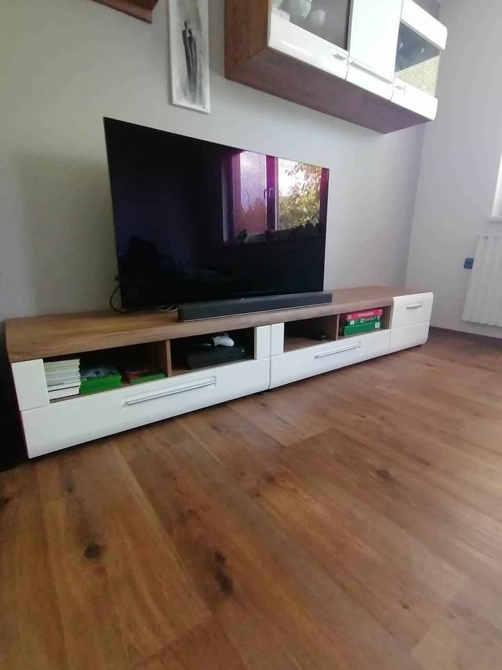 Obývací stěna Avensis moebelix