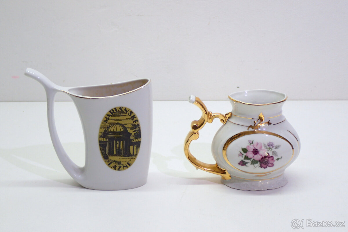 2x Porcelánová lázeňská konévka