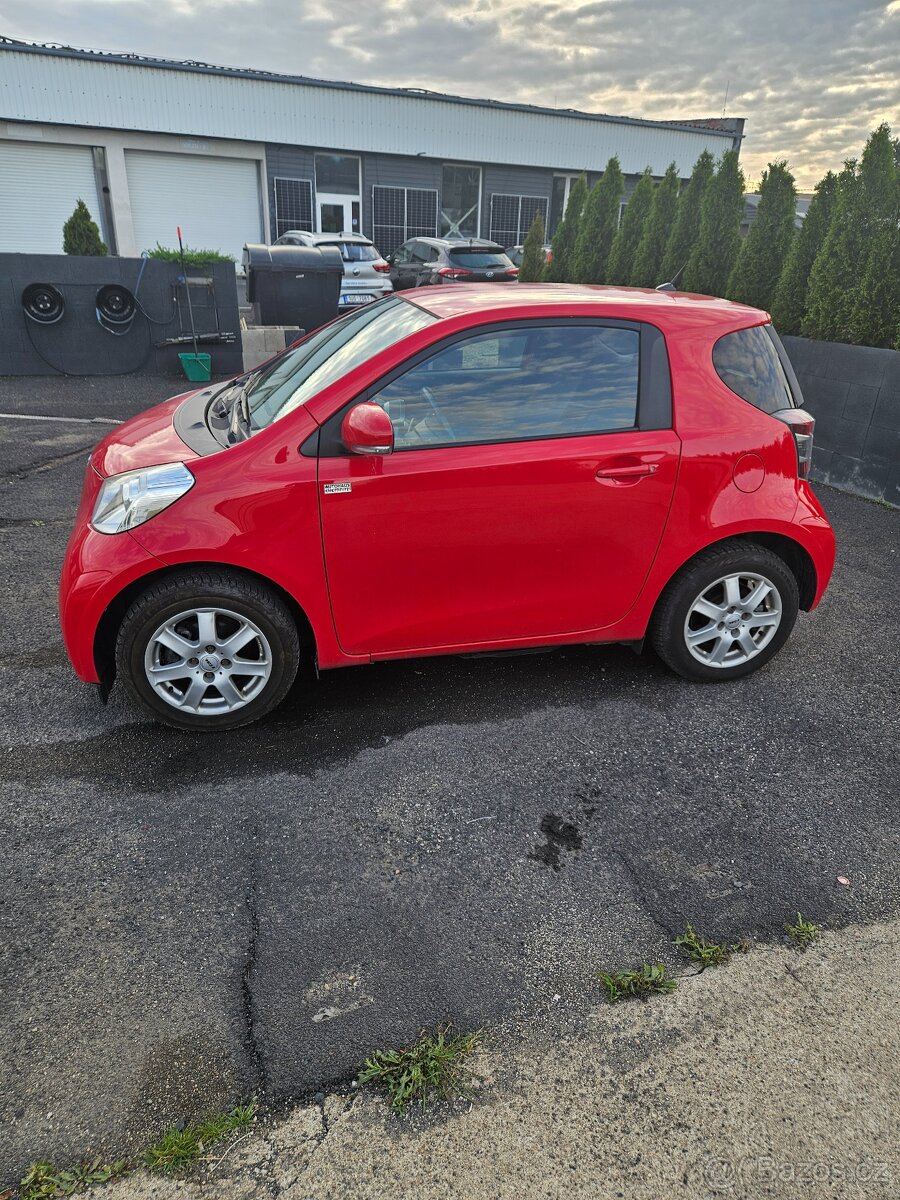 Toyota IQ