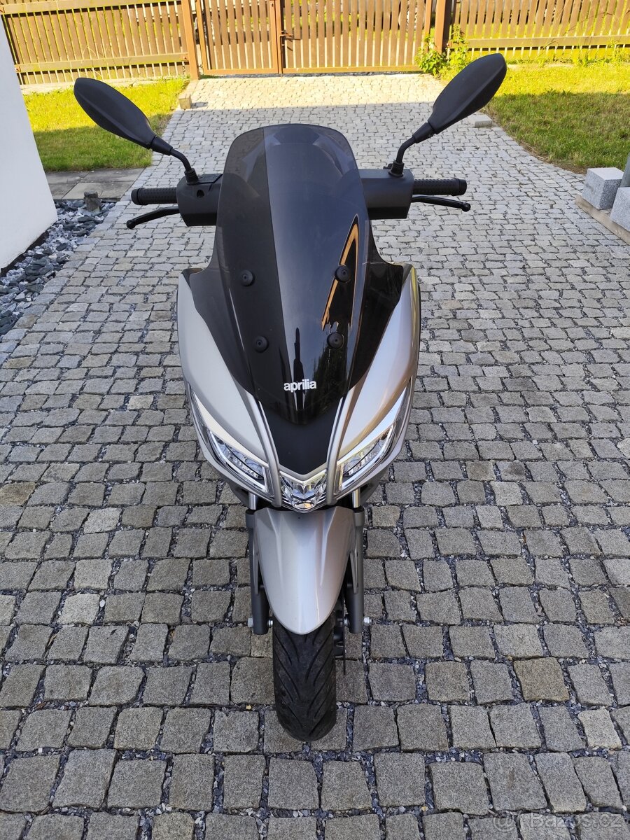 Aprilia sxr 50