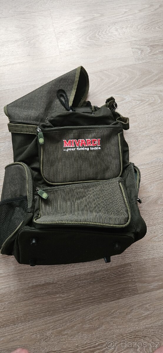 Nový rybářský batoh
