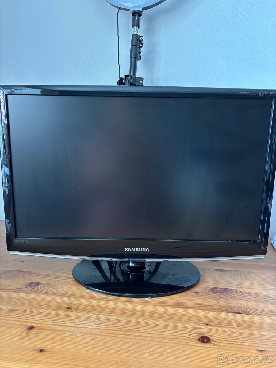 Monitor