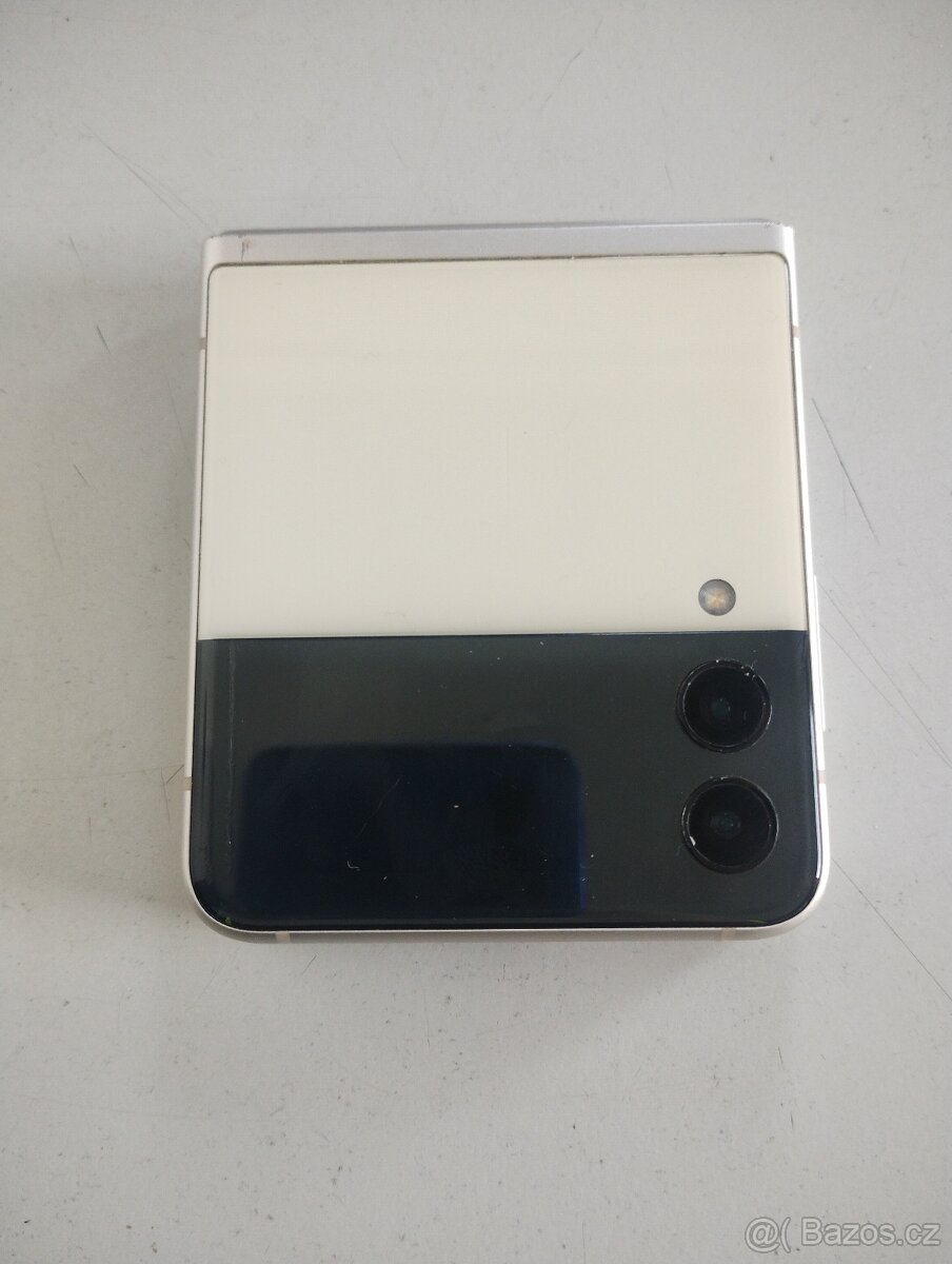 Prodám Samsung Galaxy Z flip 3