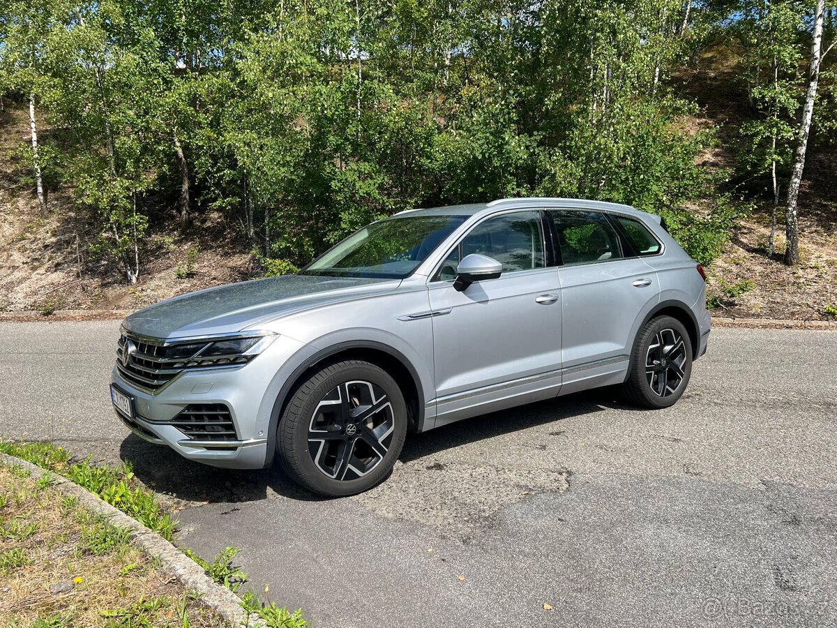 VW touareg 3.0 V6 210kw maximalni vybava