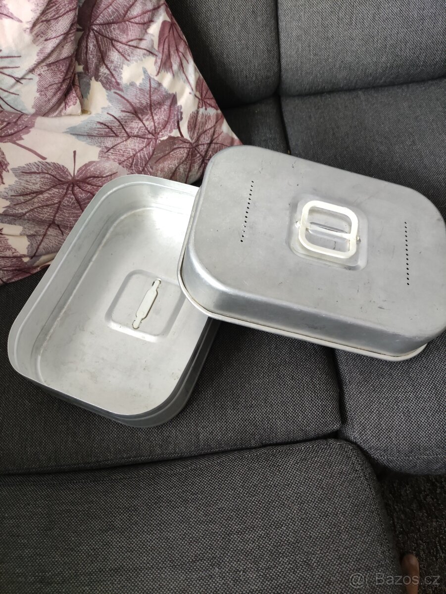 Retro box a Rendlík