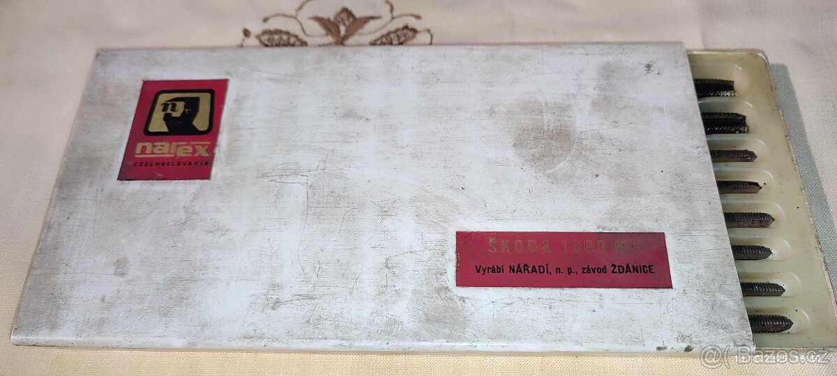 Škoda 1000 MB originál závitníky Narex