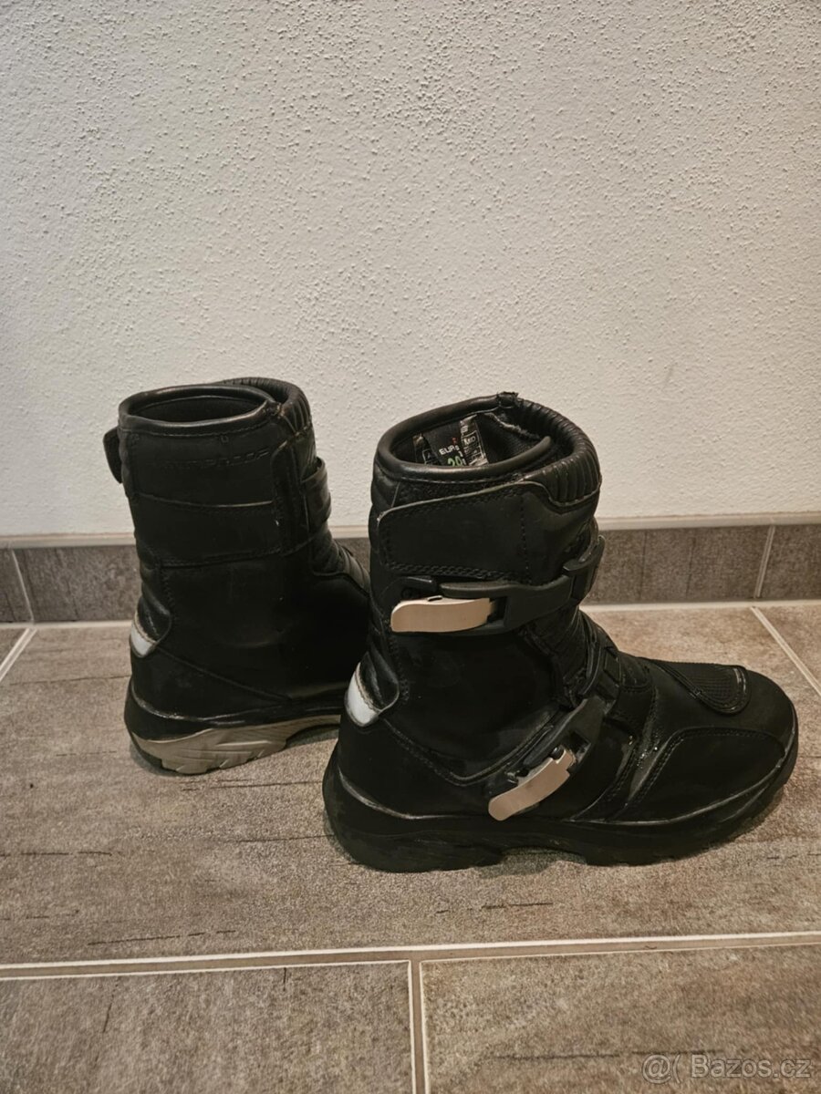 Dámské boty na motorku