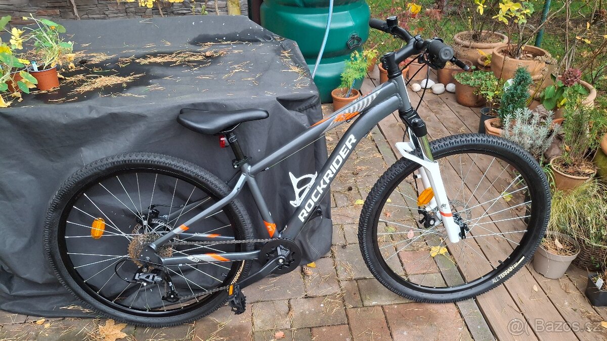 Nové horské kolo Rockrider ST 120 27,5 S (grey orange)