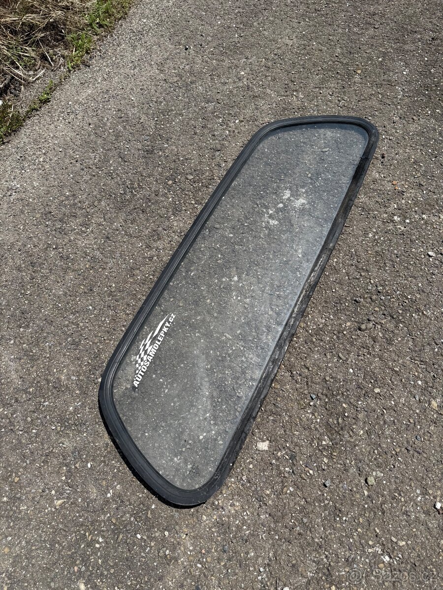 Škoda felicia pick up zadni okno