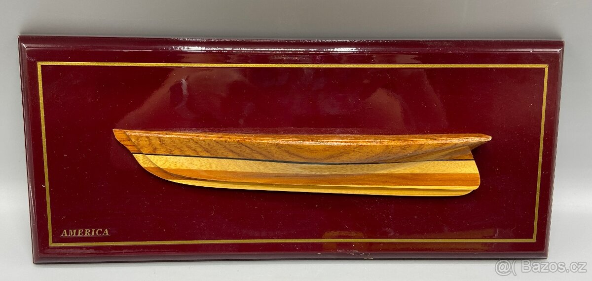 Drevený závesný obraz, America
